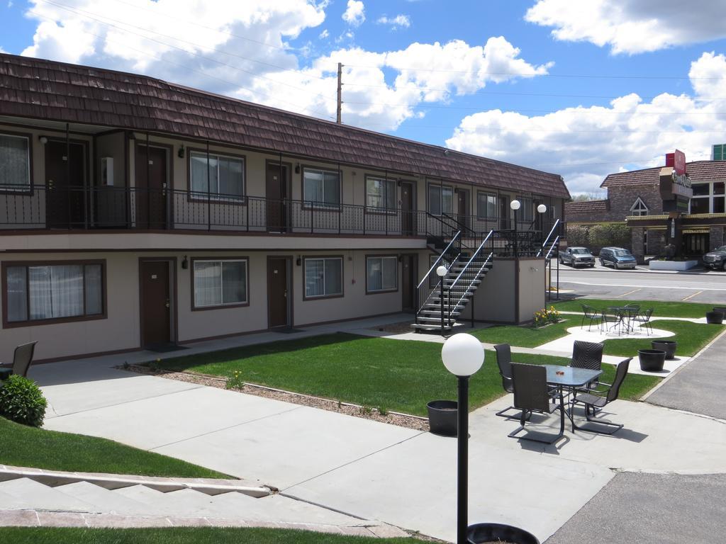 Motel Bristlecone 3*